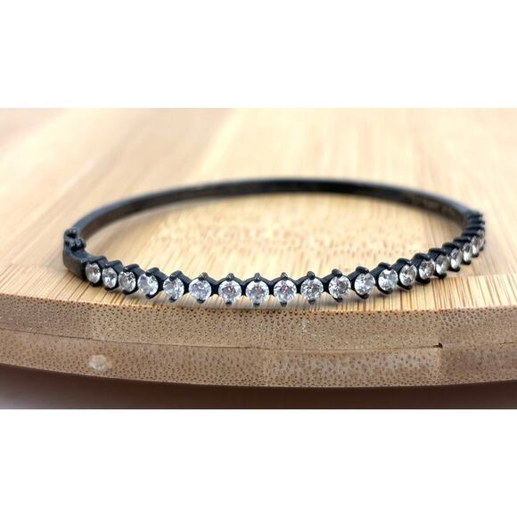 VTG 925 Sterling Silver Hinged Cuff Bracelet 11 grams - Picture 10 of 16